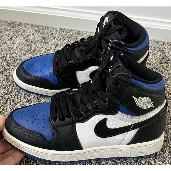 Jordan Other - Air Jordan 1 Retro High youth size 5 'royal toe'